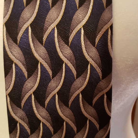 Louis Roth necktie - Picture 2 of 4